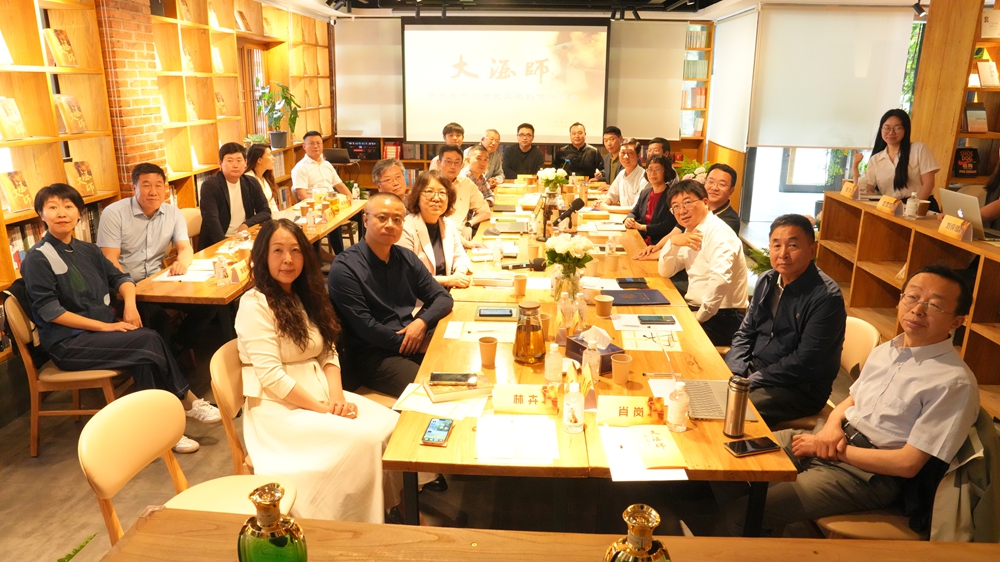 1269869.jpg ÆóÒµÖ÷ÒªÎÄ»¯Ð§¹û ¡ª¡ª ³¤ÆªÐ¡Ëµ¡¶´ó¾ÆÊ¦¡·ÔÚ¾©Ðû²¼2.jpg